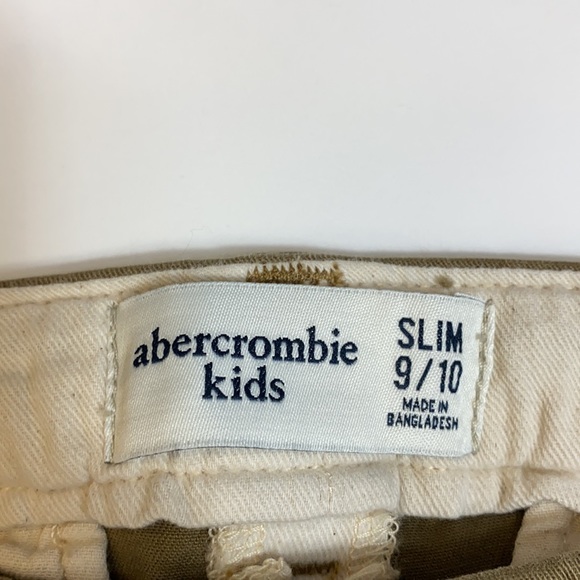 Abercrombie kids khaki slim size 9\10 - Picture 2 of 4